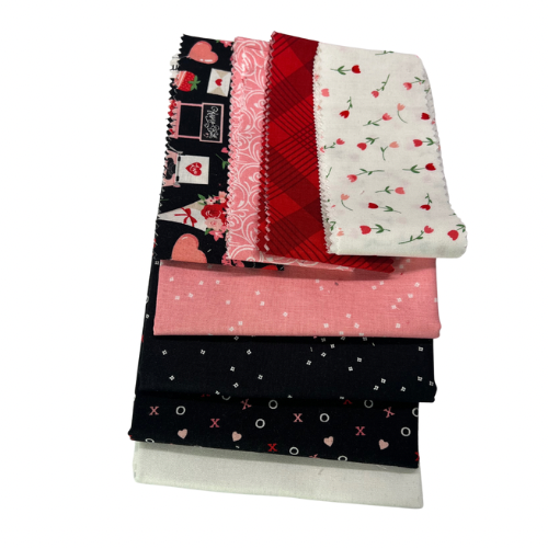 Turning Hearts Quilt Kit